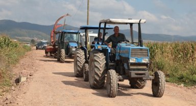 Kocaeli kırsalında çiftçinin yolu iyileştiriliyor