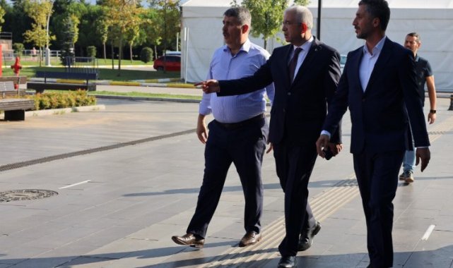 Kocaeli'nde 10 bin metrekarelik dev çadır tamam