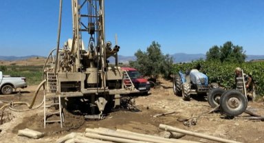 Manisa Büyükşehir'den Afşarlı üreticilere sulama desteği