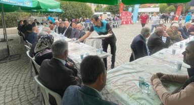 Manisa'da dualar şehitler için arşa yükseldi