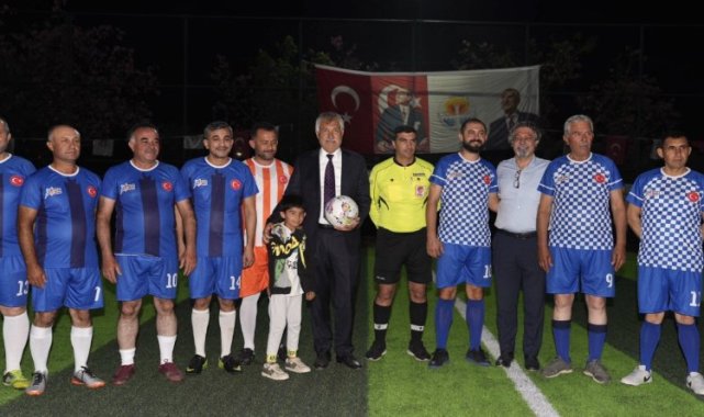 Adana'da 2. Muhtarlar Futbol Turnuvası başladı