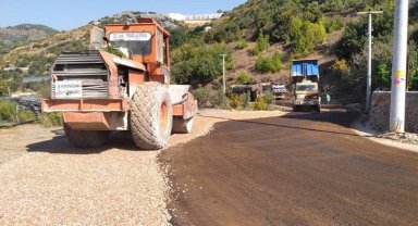 Alanya Özvadi grup yolu asfaltlandı