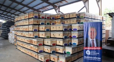 Antalya Büyükşehirden üreticilere 2 bin 500 kovan desteği