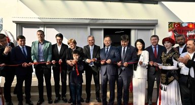 Antalya Muratpaşa'da Cengiz Aytmatov'un anısına kütüphane