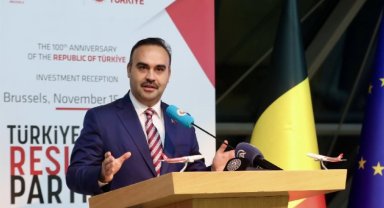 Avrupalı yatırımcılara resepsiyon... Bakan Kacır'dan Avrupa'ya açık davet
