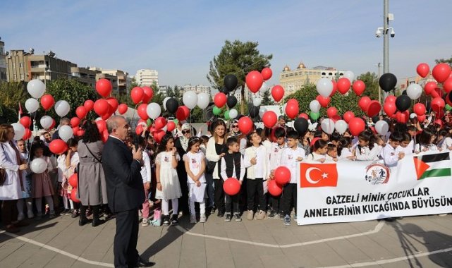 Balonlar Filistinli çocuklar için