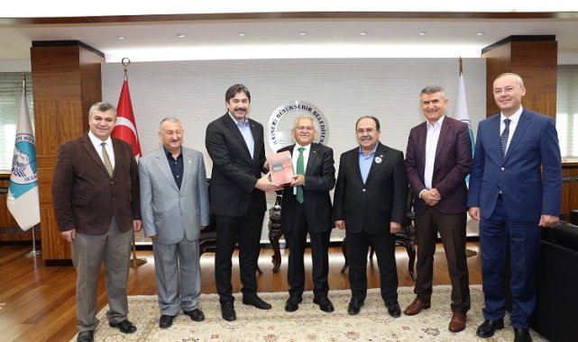 Bem-Bir-Sen Kayseri'nden Memduh Büyükkılıç'a ziyaret