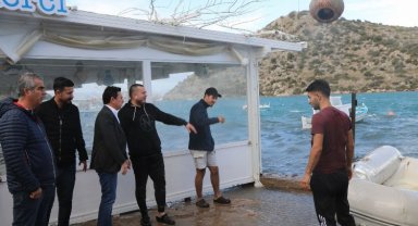 Bodrum'da Başkan Aras'tan fırtınadan etkilenen esnafa ziyaret