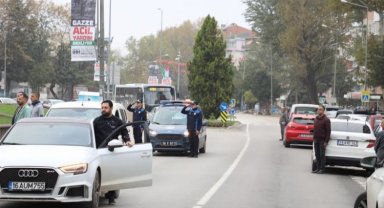 Bursa İnegöl'de de saat 9.05'te hayat durdu