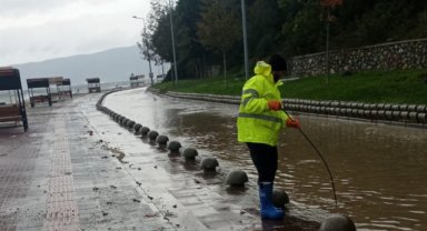 BUSKİ ekipleri sahil bölgelerinde teyakkuzda