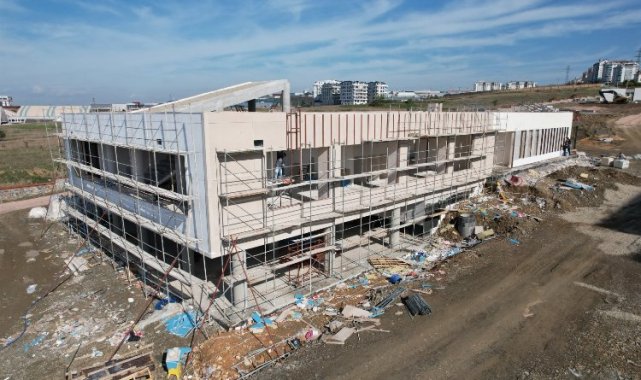 Çayırova Millet Bahçesi şekilleniyor