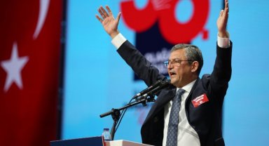 CHP'nin yeni Genel Başkanı Özgür Özel