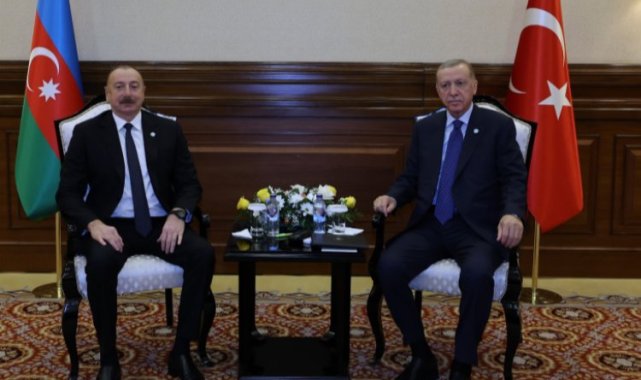 Cumhurbaşkanı Erdoğan, Zirve'de Aliyev'le görüştü