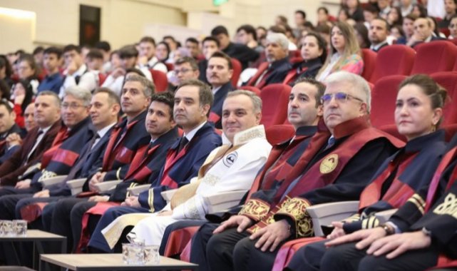 ERÜ'de tıp öğrencilerinin beyaz önlük heyecanı