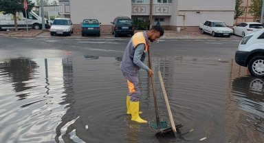 Kayseri Melikgazi Belediyesi ekiplerinden yağış seferberliği