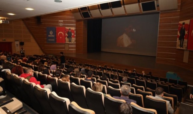 Kocaeli Büyükşehir Atatürk'ü özel film gösterisi ile andı