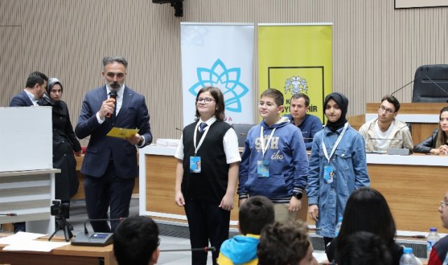 Konya Çocuk Meclisi yeni başkanını seçti