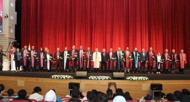 Mehmet Özhaseki'ye fahri doktora unvanı