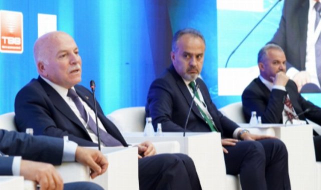 Mehmet Sekmen Dünya Şehirler Günü Zirvesi'nde