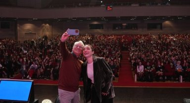 Merve Dizdar'dan meslektaşlarına sert eleştiri