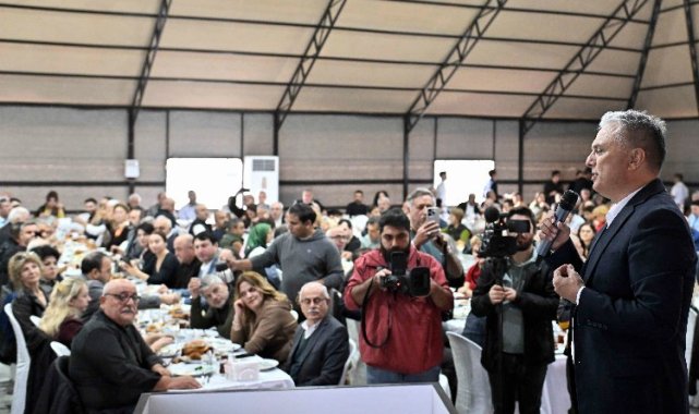 Muratpaşa'daki etkinlik çadırı ilk konukları ağırladı