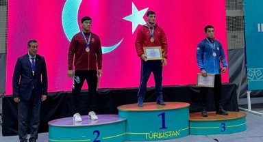 Sakaryalı sporcudan Kazakistan'da Milli gurur