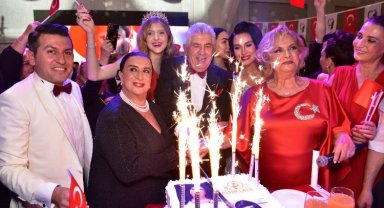 Yurt dışında kutlanan en coşkulu balo