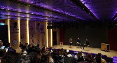 100'üncü yılda 100 öğrenci iş dünyasıyla buluştu
