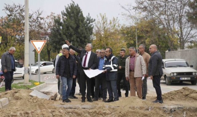 Adana'nın dört bir yanı şantiyeye döndü