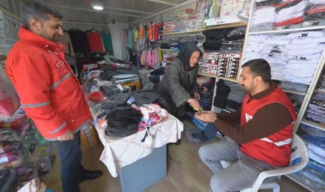 Afetzede esnafa Kızılay desteği