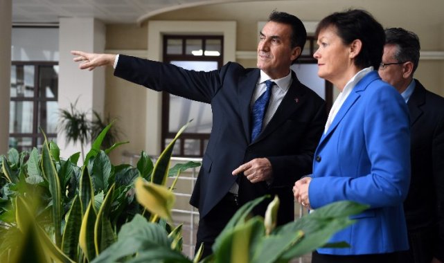 Alman Bakan'dan Başkan Dündar'a ziyaret