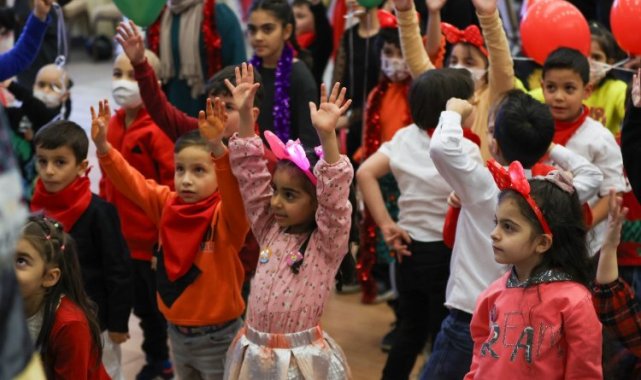 Ankara'da LÖSEV'den yeni yıla moralli merhaba