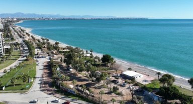 Antalya sahili nefes alacak