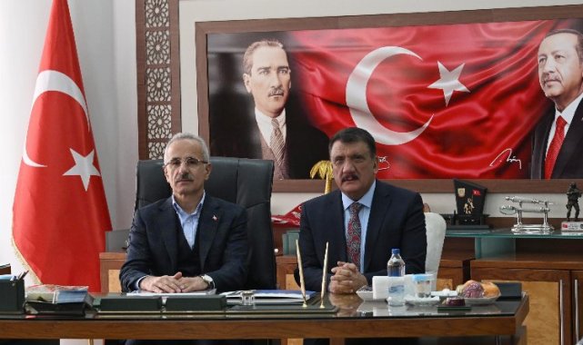 Bakan Uraloğlu'ndan Malatya Büyükşehir'e ziyaret