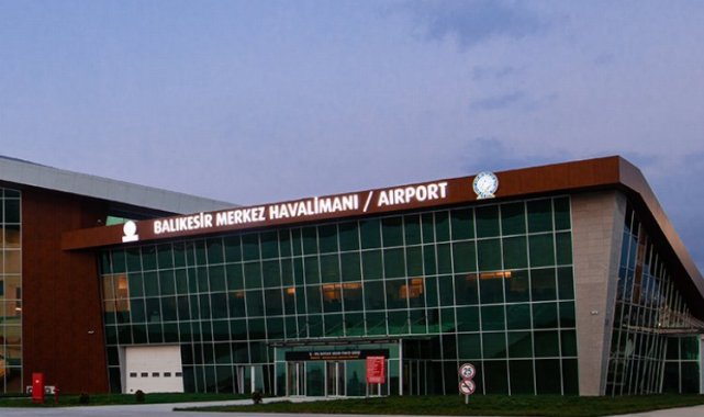 Balıkesir'de paralar 'hava'ya saçıldı!