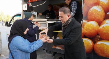 Beylikdüzü'nde şehitler için lokma dağıtıldı