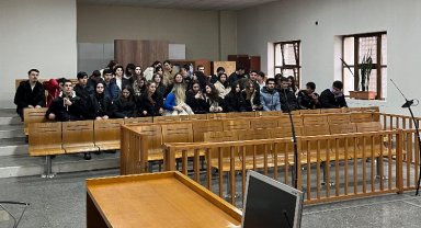 Bursa Adliyesi'nde meslek seçimi etkinliği