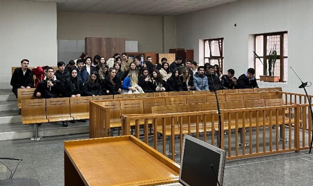 Bursa Adliyesi'nde meslek seçimi etkinliği