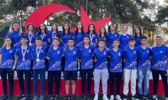 Bursa İnegöllü oryantiring sporcuları şehitler anısına yarıştı