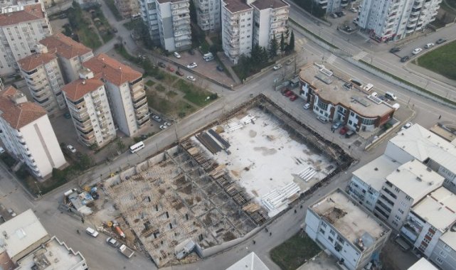 Bursa Yıldırım'da modern pazaryeri şekilleniyor