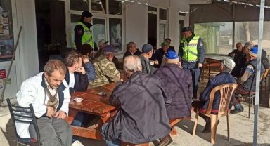 Edirne'de Trafik Jandarmas'ından 'güvenli araç' eğitimi
