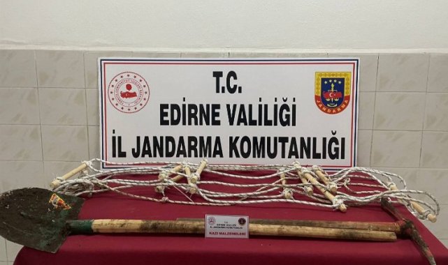 Enez'de kaçak kazıya 6 gözaltı!