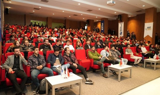 Erciyes Teknopark'ta kariyer günleri düzenlendi