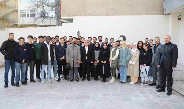 ERÜ Rektörü uluslararası öğrencilerle buluştu