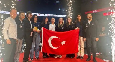 İBBTECH ilk uluslararası ödüllerini aldı