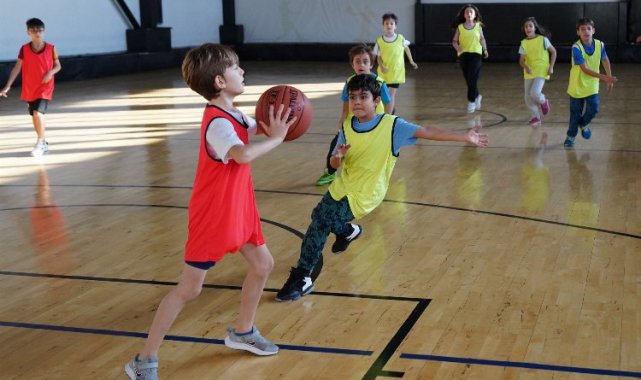 İstanbul Beylikdüzü'nde sportif faaliyetler sürüyor