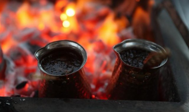 İzmitliler'den 'Altı Asırlık Hatır Türk Kahvesi' sergisi