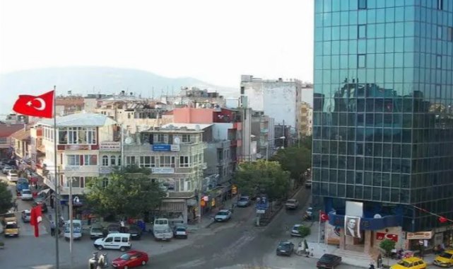 Karacabeyliler 'yol' istiyor!