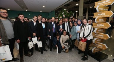 Kayseri Büyükşehir'e Ulaştırma Bakanı'ndan övgü