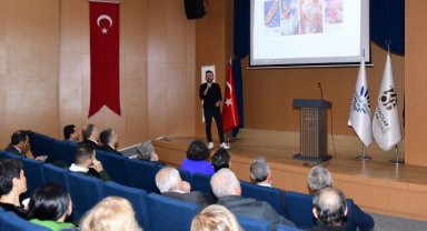 Mobilya Akademi'de "Neden Tasarım" semineri